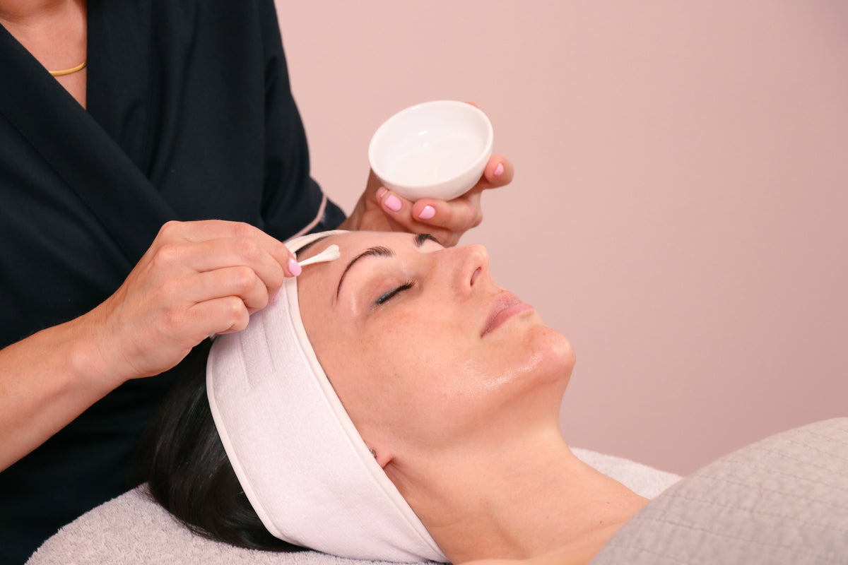 Rapid Resurfacing Peel treatment at Caci